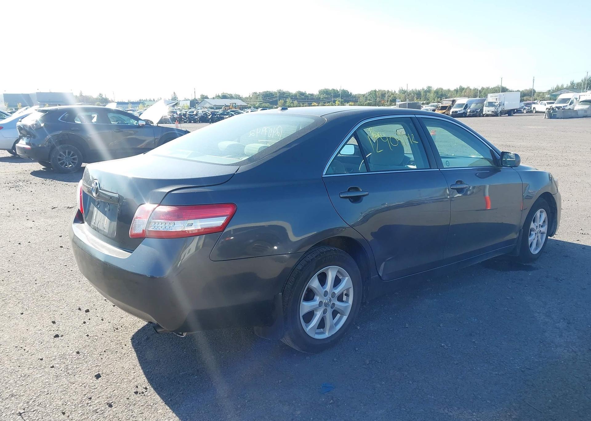 2010 TOYOTA CAMRY