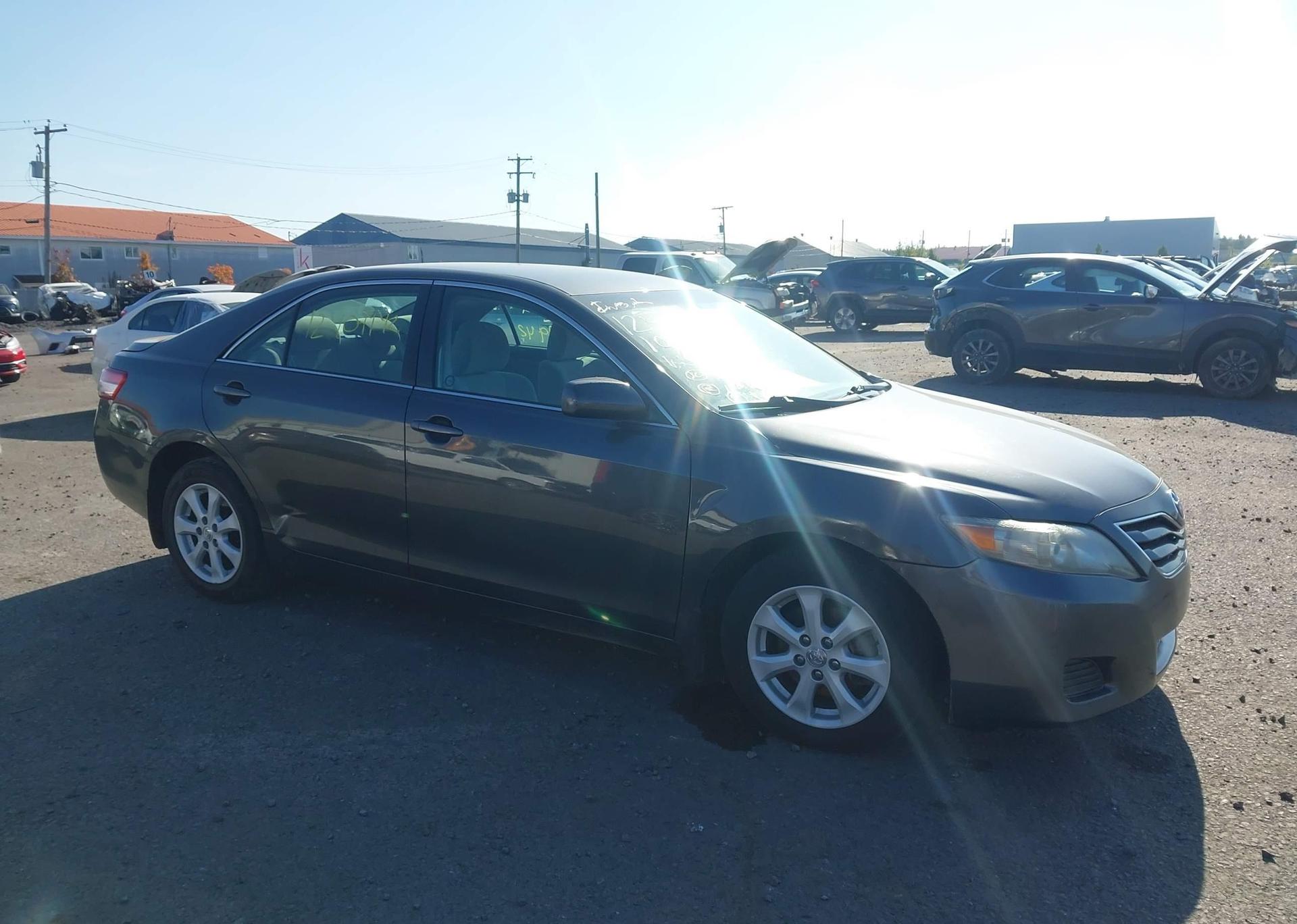 2010 TOYOTA CAMRY
