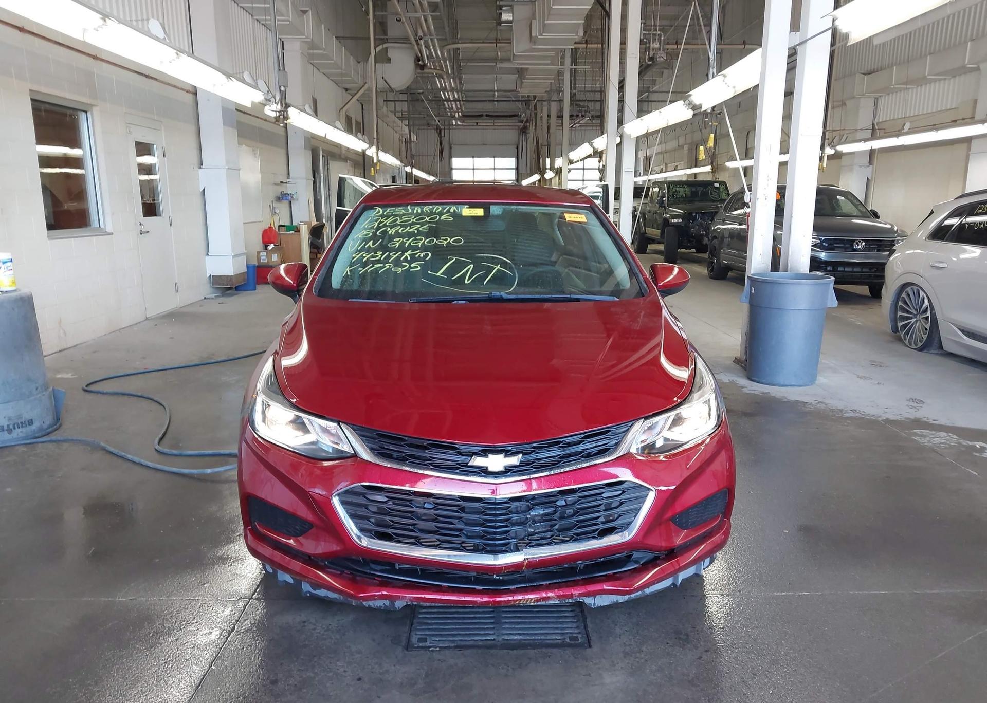 2018 CHEVROLET CRUZE LT
