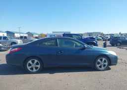 2004 TOYOTA CAMRY SOLARA SE