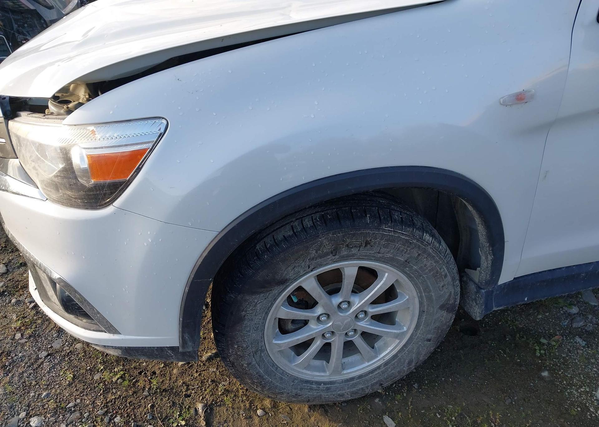 2018 MITSUBISHI RVR SE