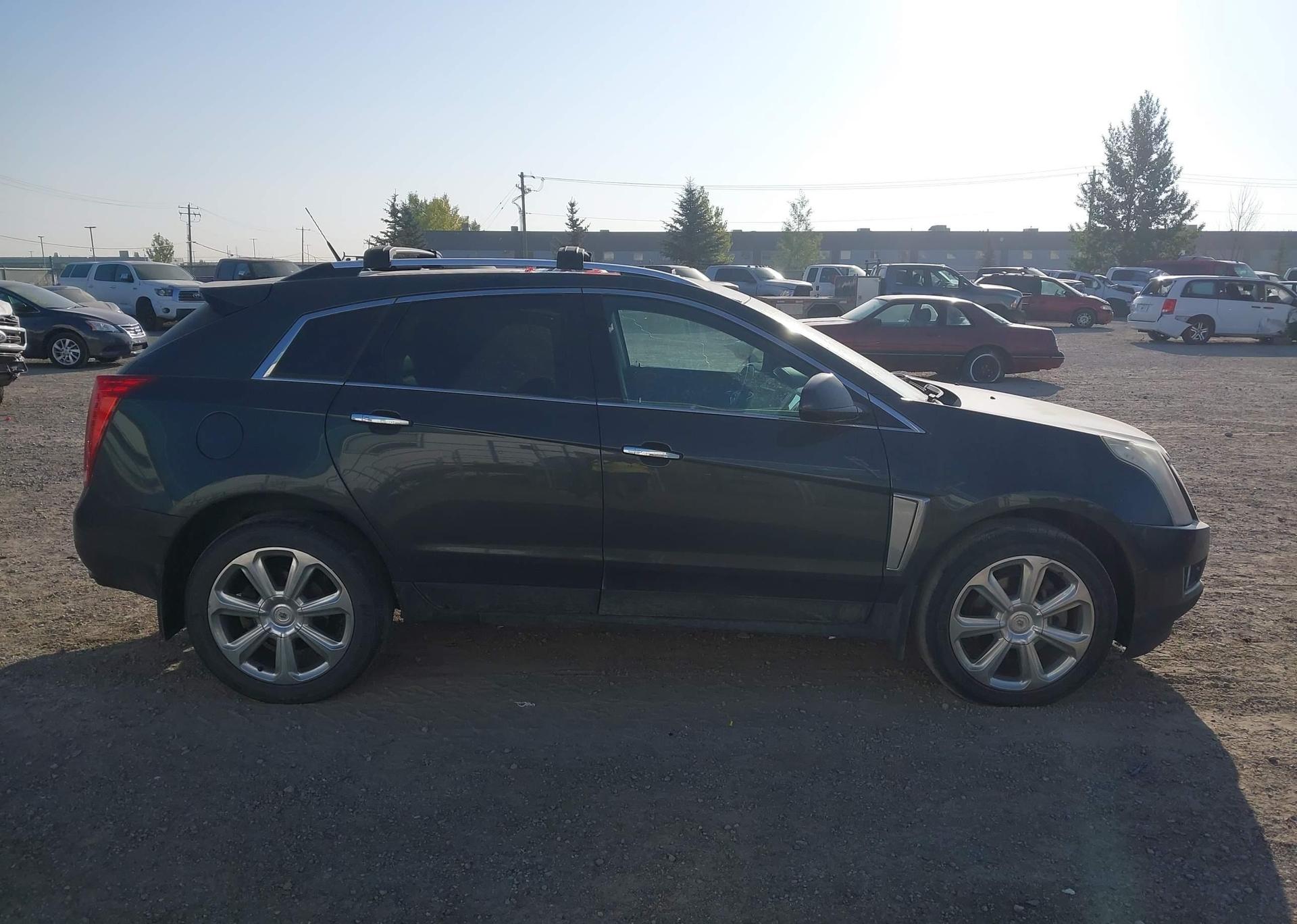 2014 CADILLAC SRX PERFORMANCE COLLECTION