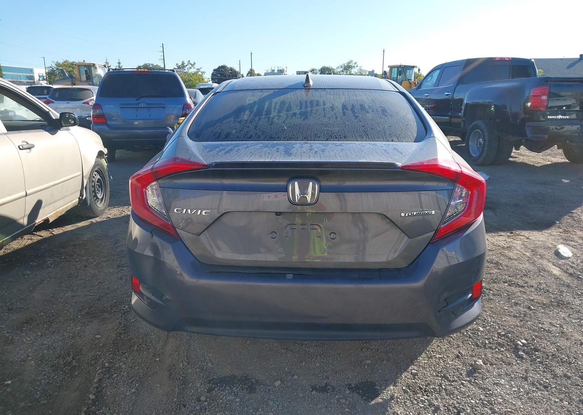 2018 HONDA Civic touring
