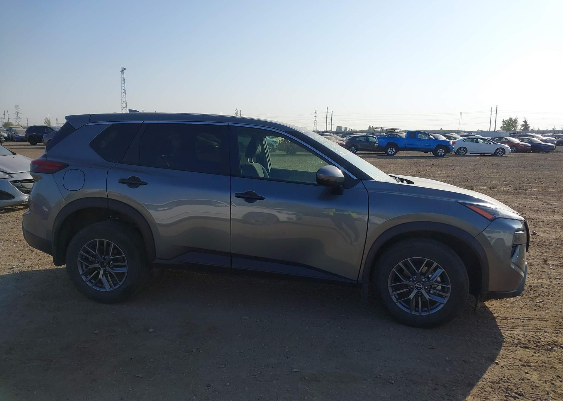 2024 NISSAN ROGUE S