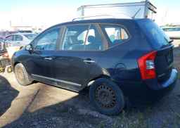 2011 KIA RONDO