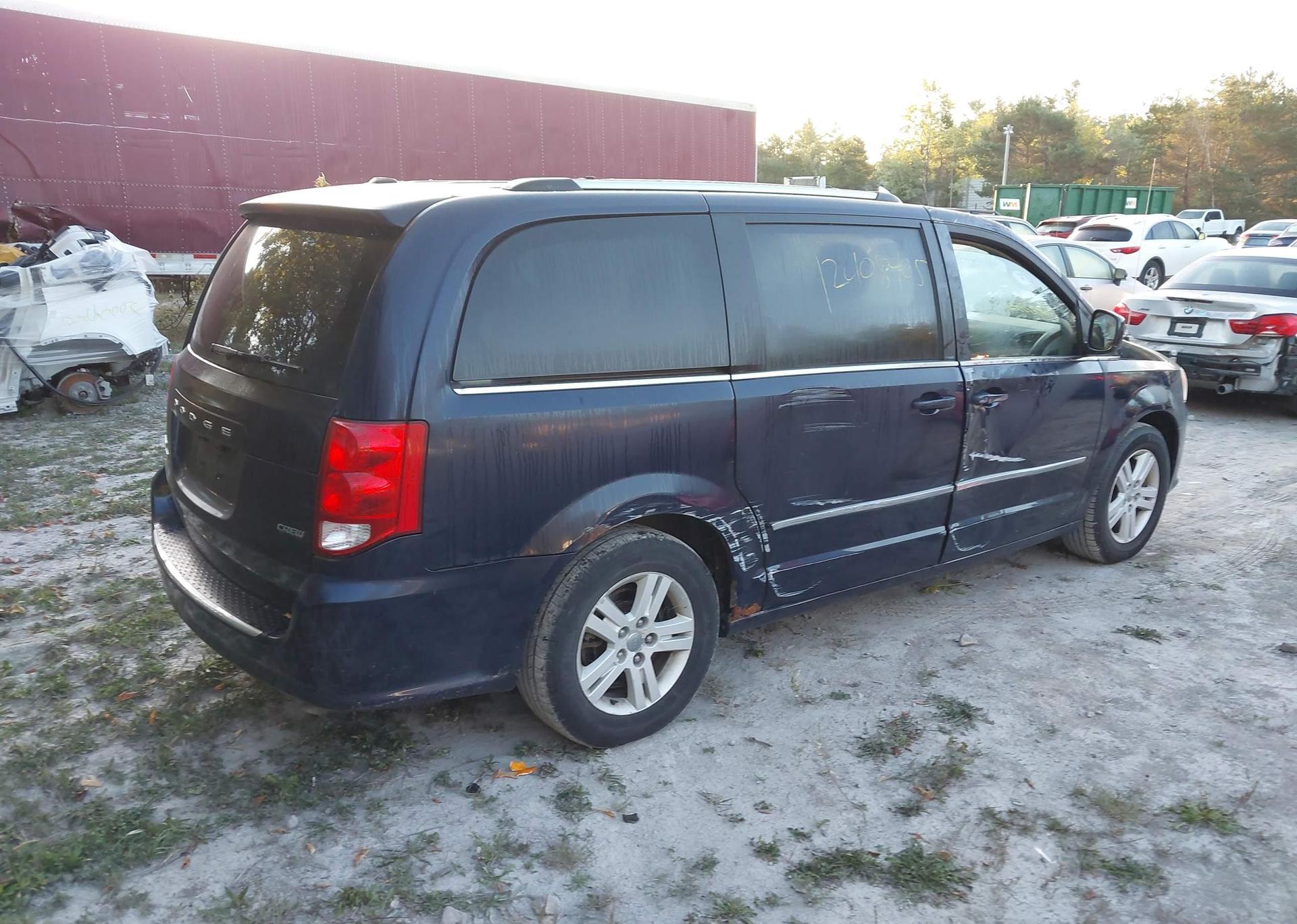2013 DODGE GRAND CARAVAN