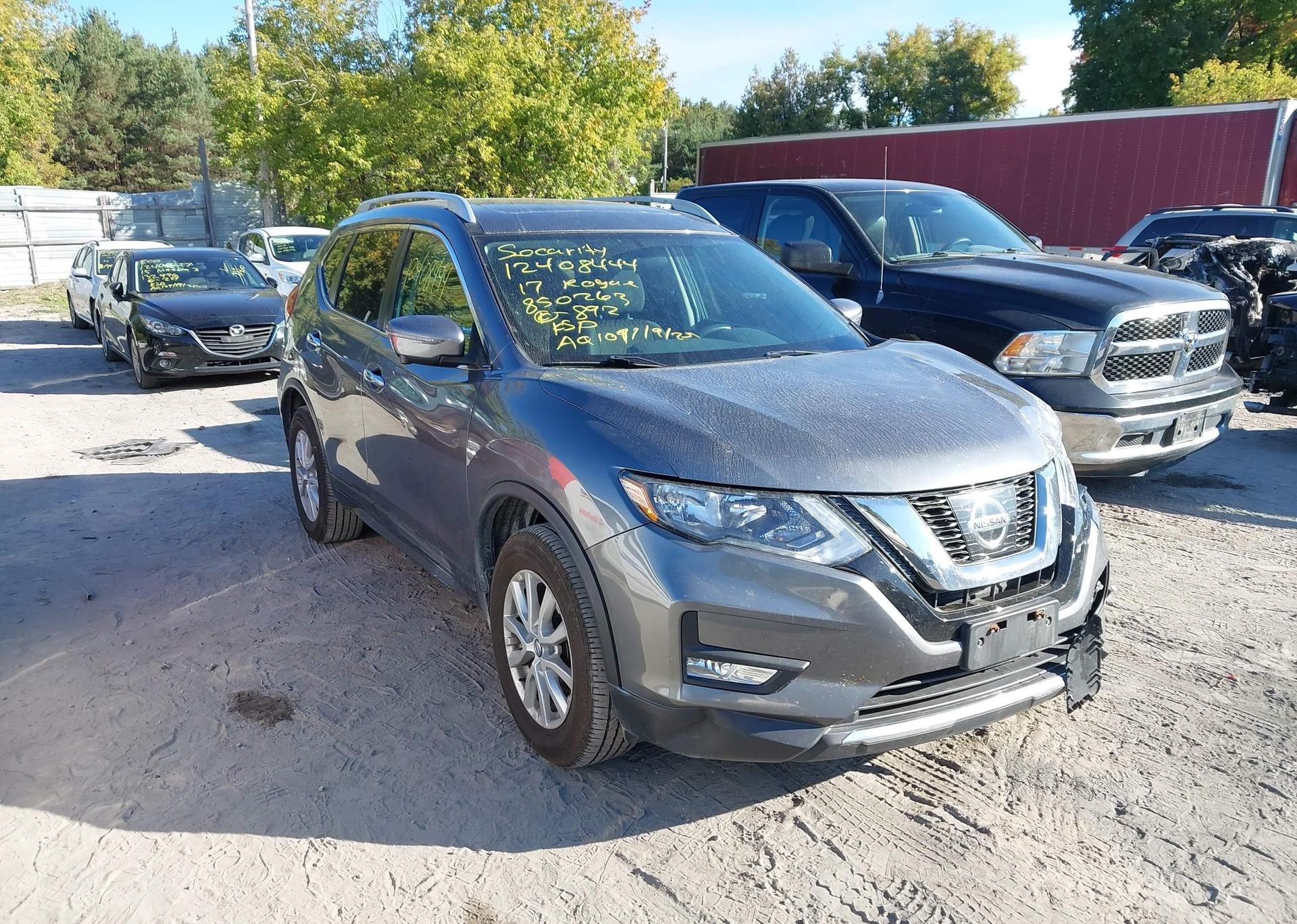 2017 NISSAN ROGUE S