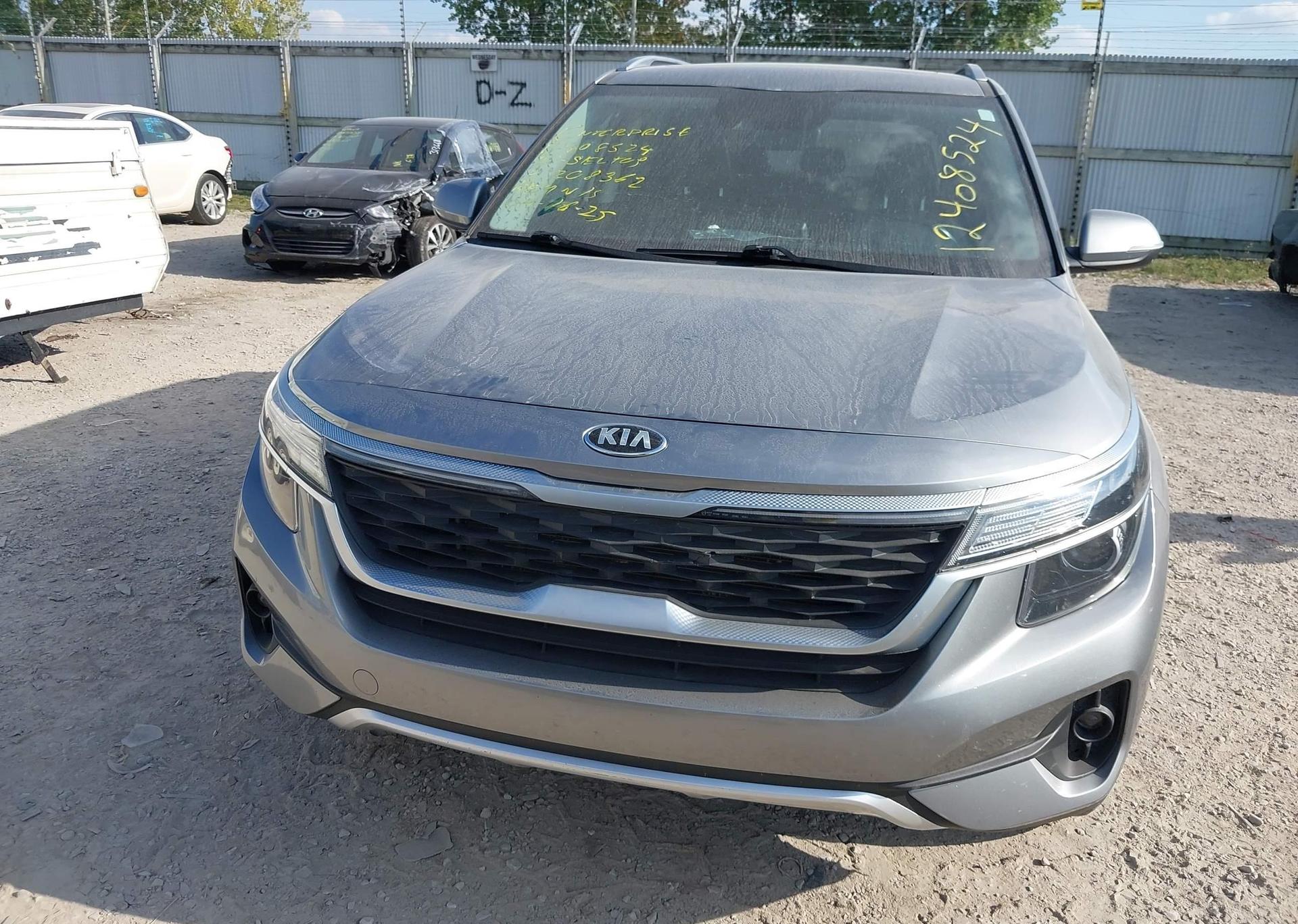 2021 KIA SELTOS EX