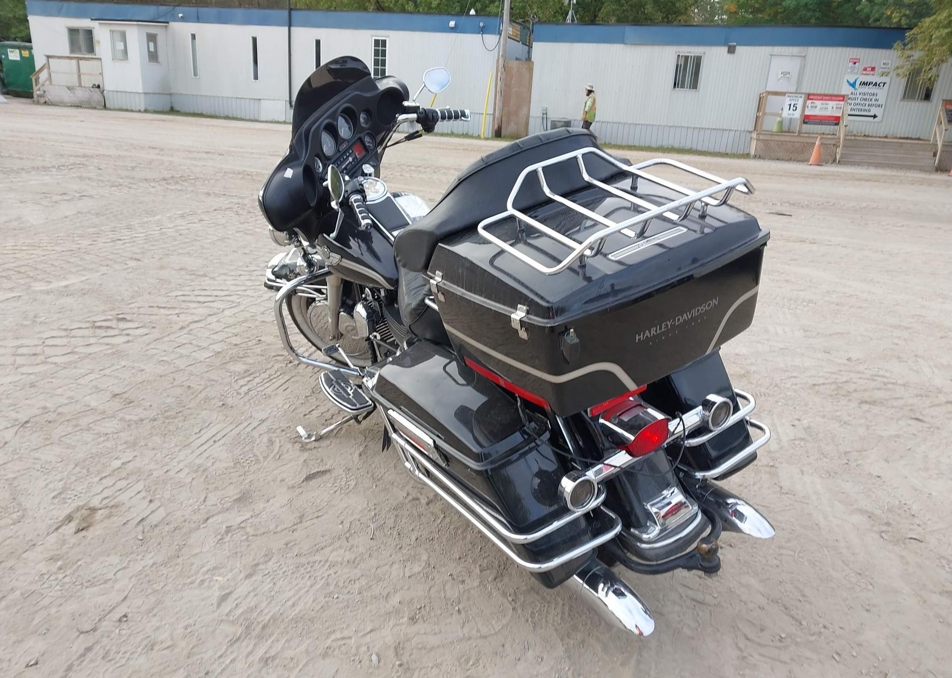 2003 HARLEY-DAVIDSON FLHTCI