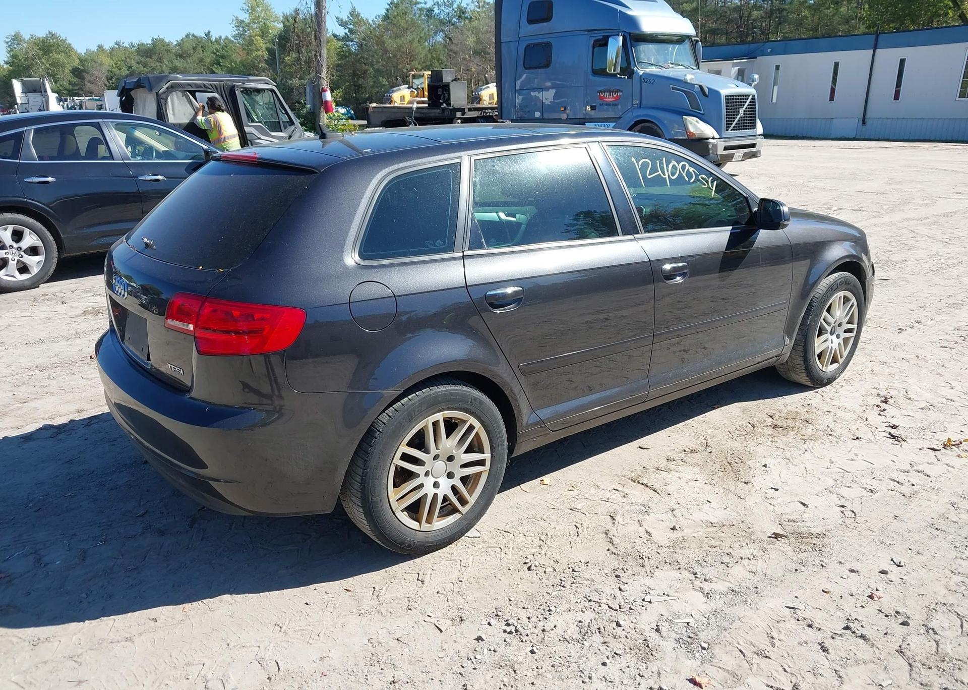 2013 AUDI A3 2.0T PROGRESSIV