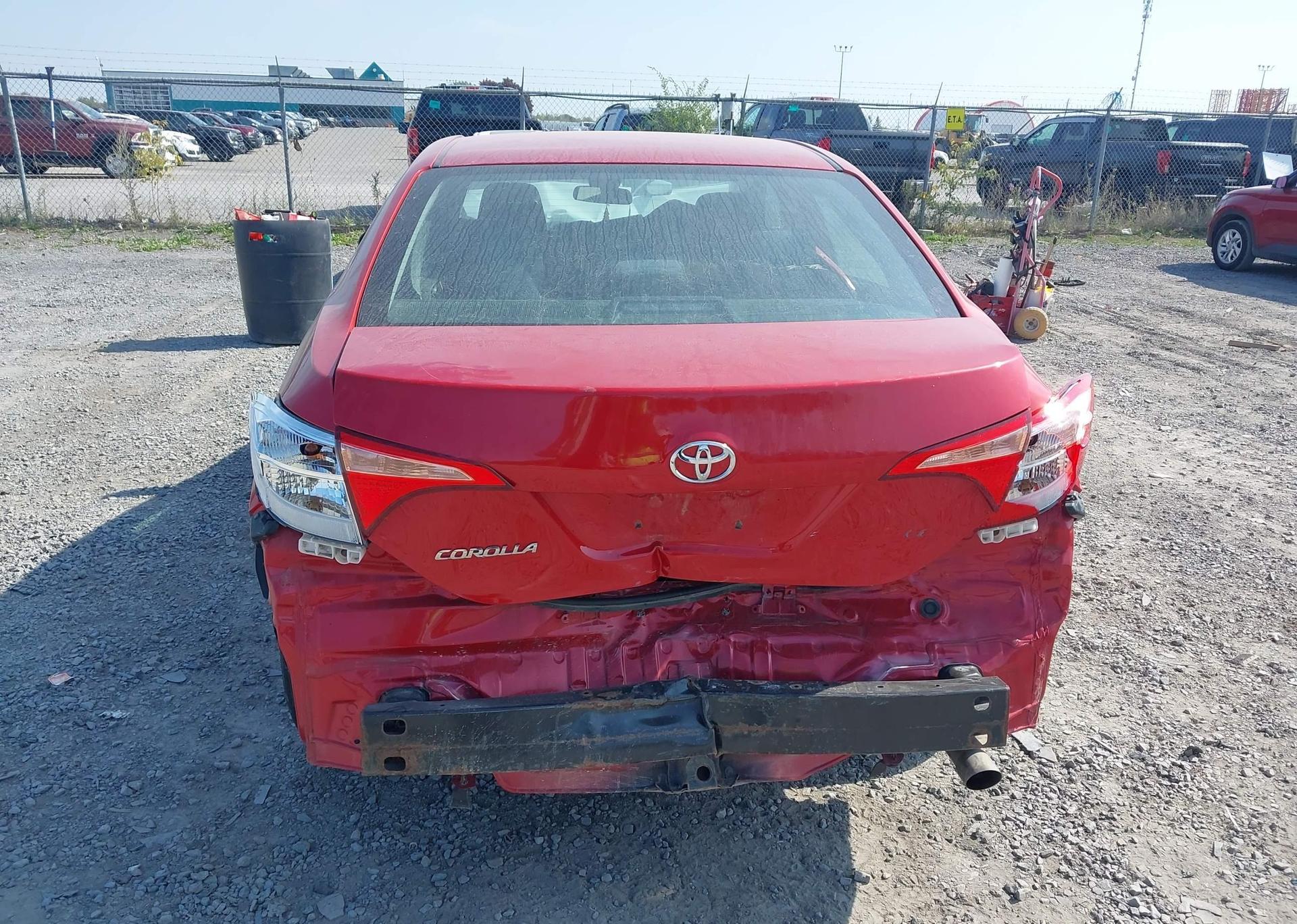 2019 TOYOTA COROLLA LE