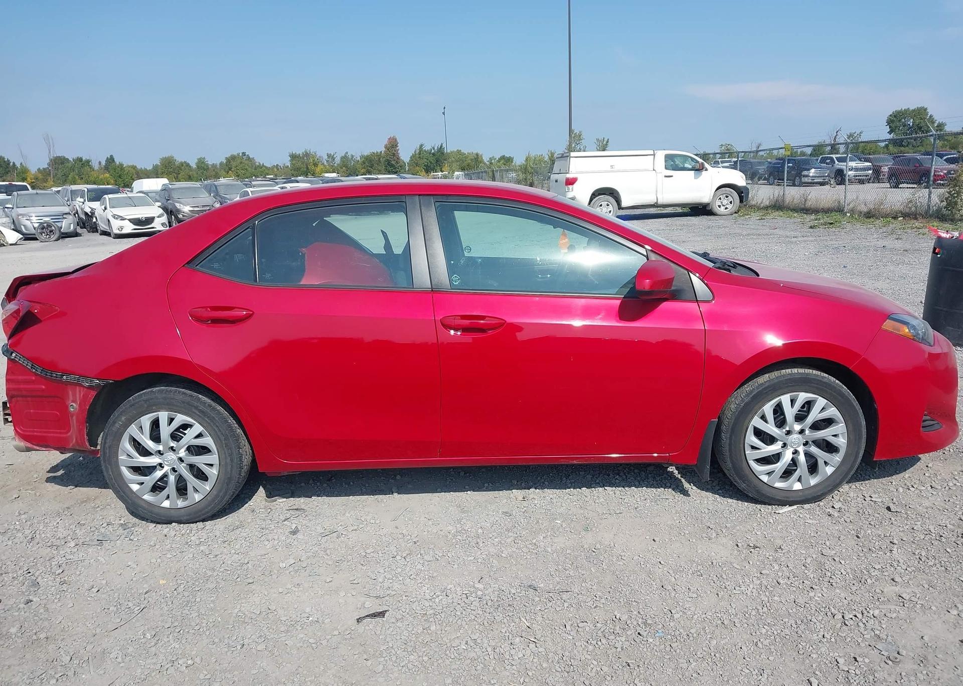 2019 TOYOTA COROLLA LE