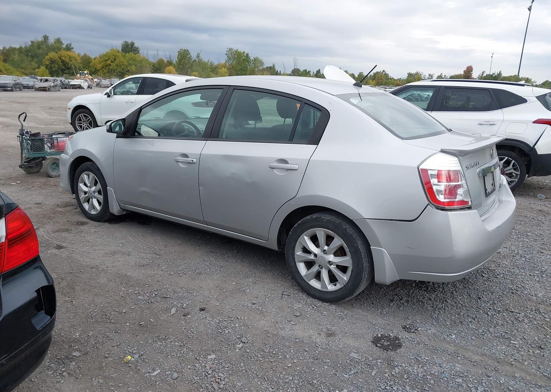 2011 NISSAN SENTRA 2.0