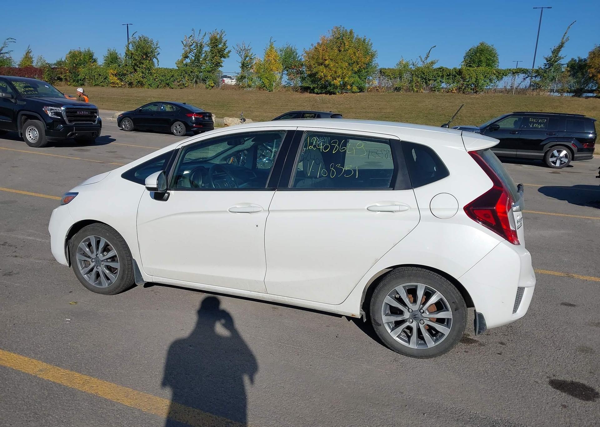 2015 HONDA FIT EX