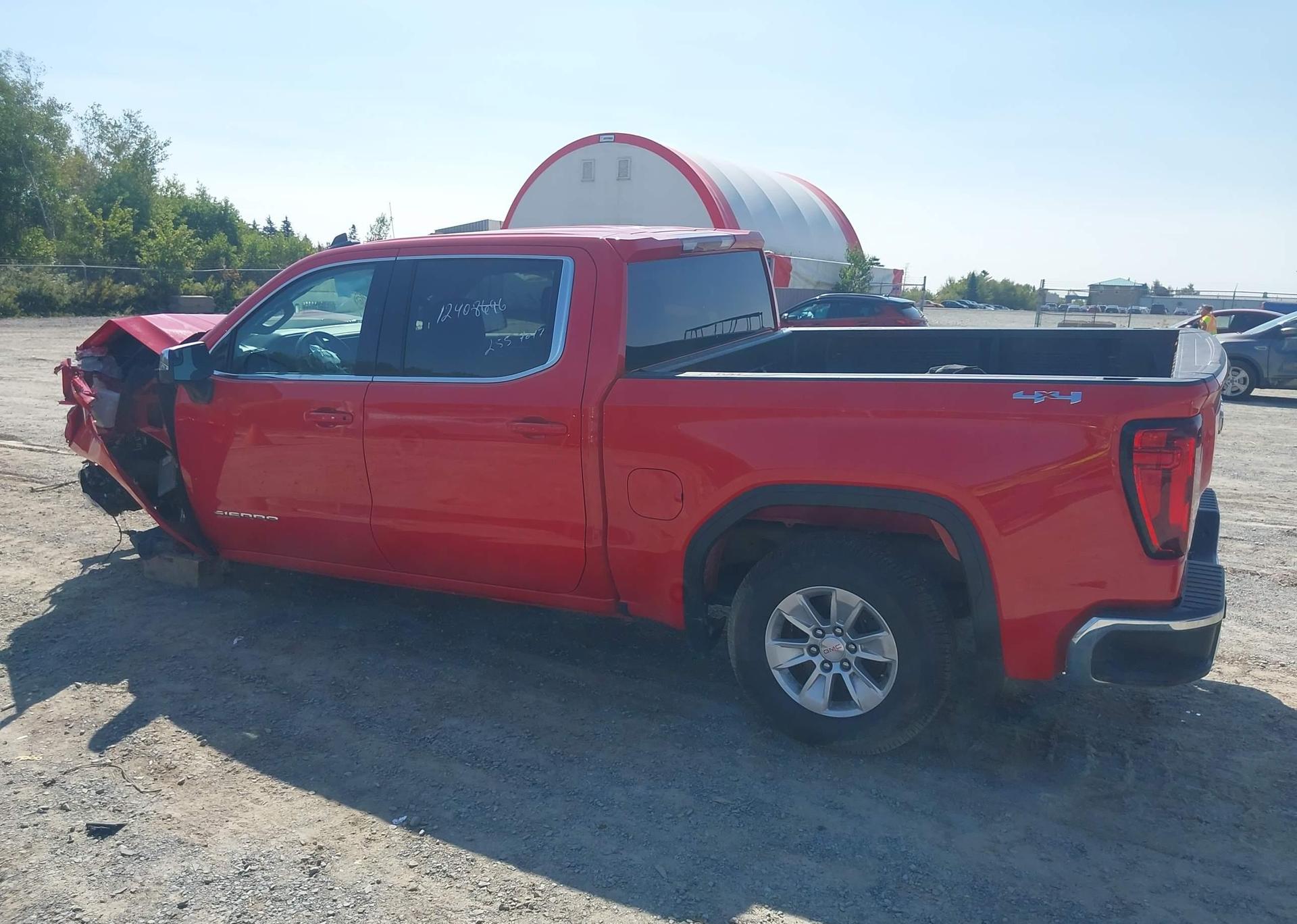 2022 GMC SIERRA K1500 SLE