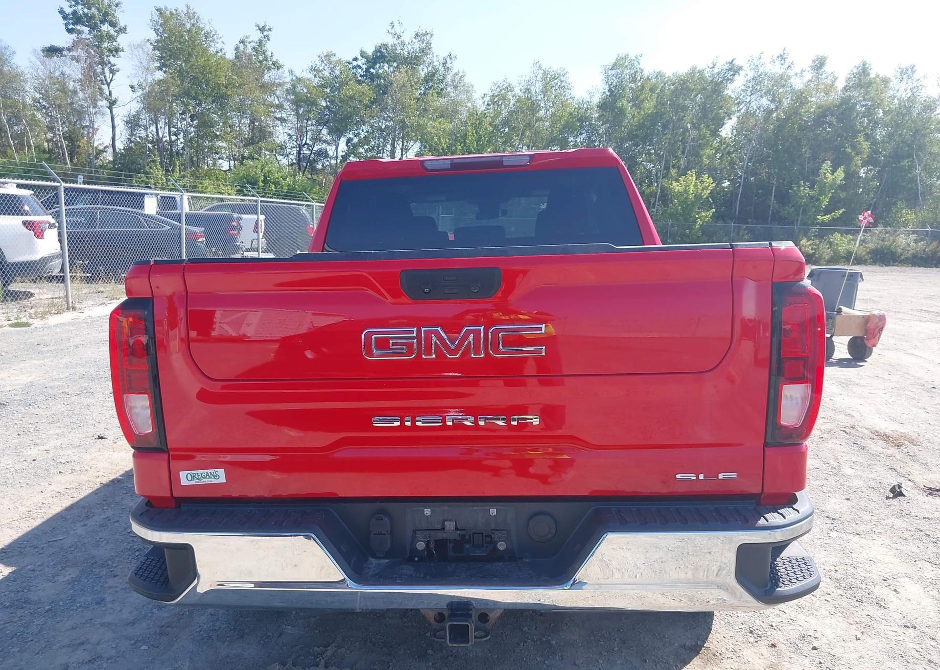 2022 GMC SIERRA K1500 SLE