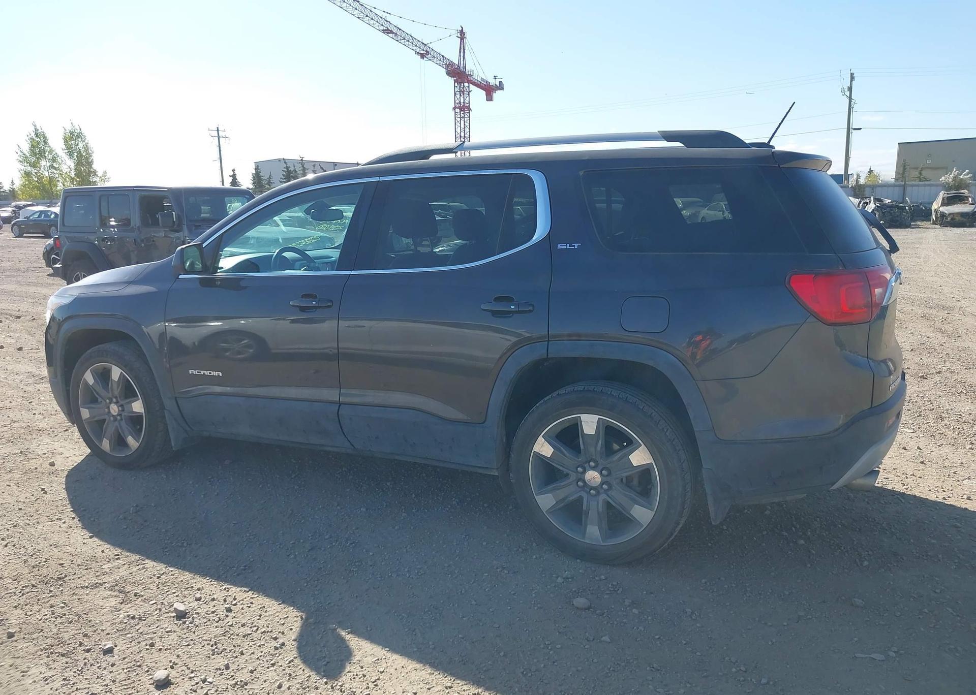 2017 GMC ACADIA SLT-2