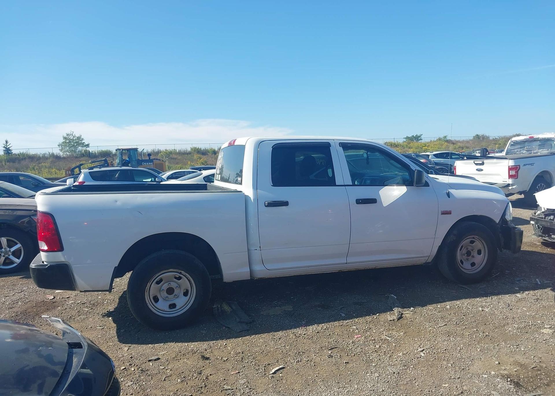 2017 RAM 1500 ST