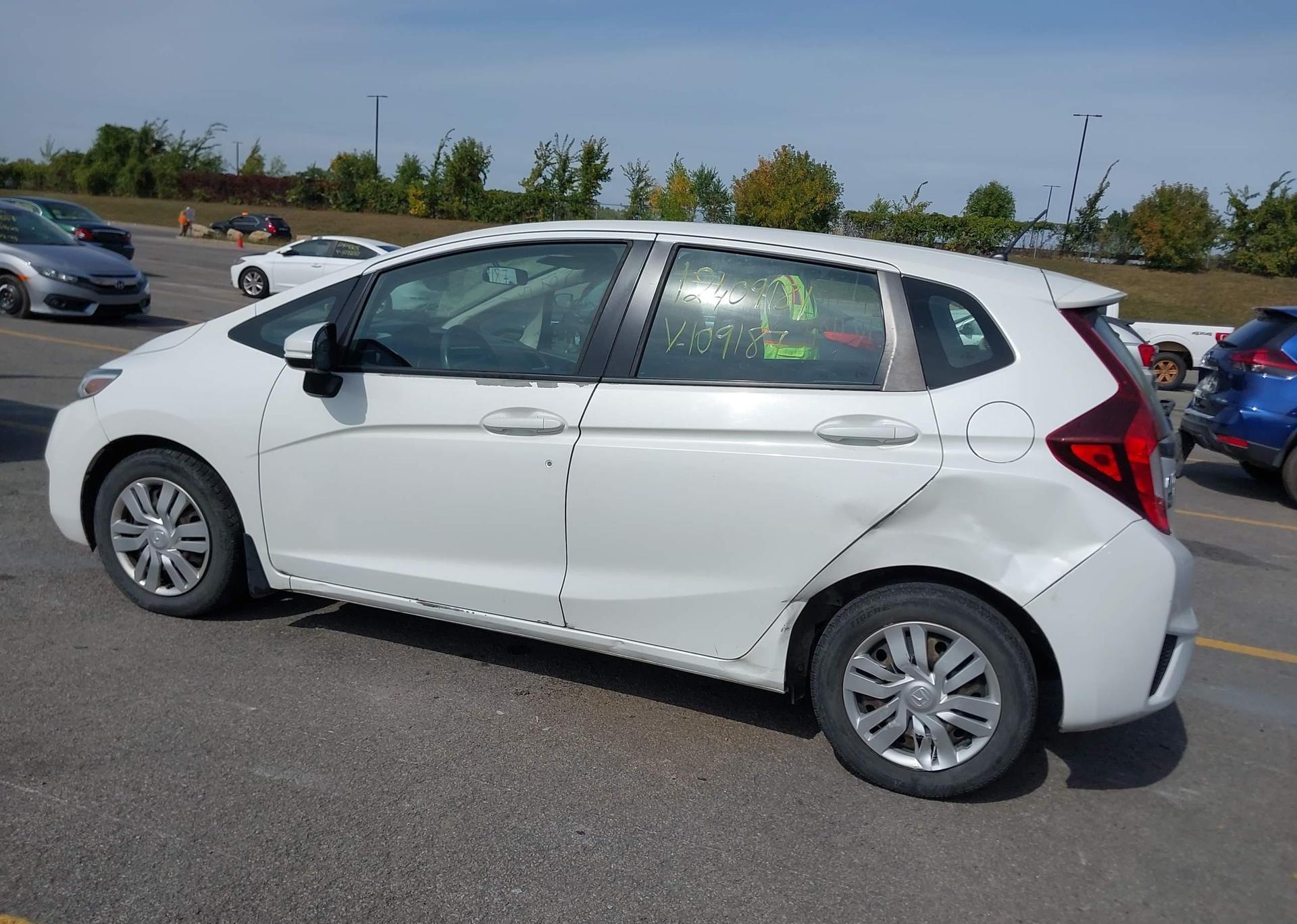 2015 HONDA FIT