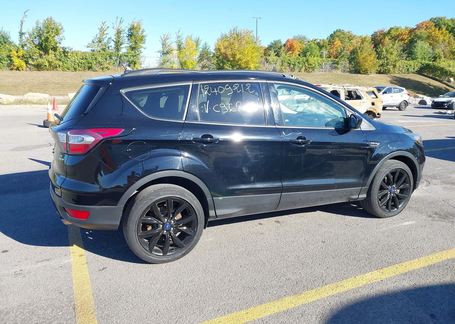 2018 FORD ESCAPE SE