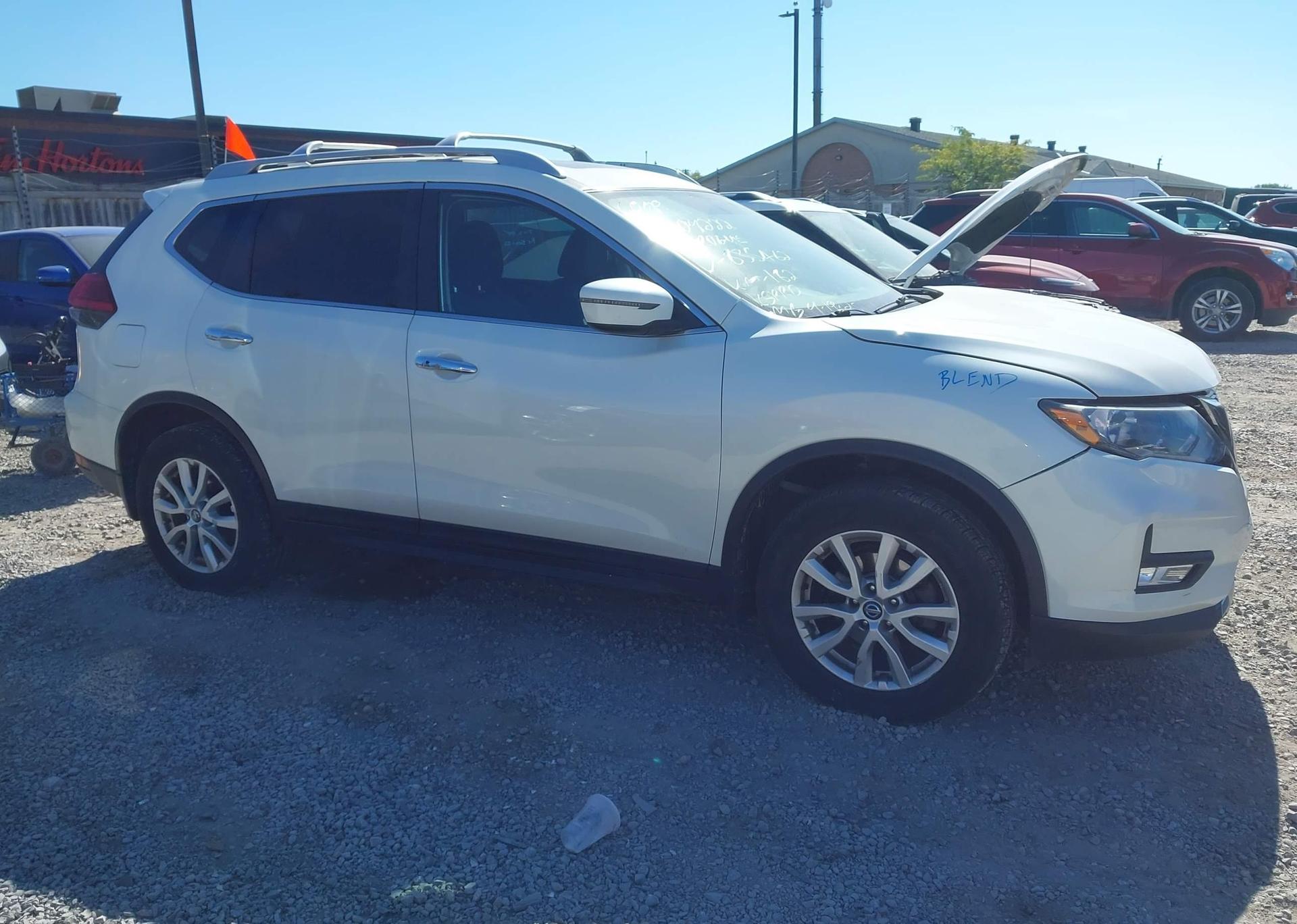 2017 NISSAN ROGUE S