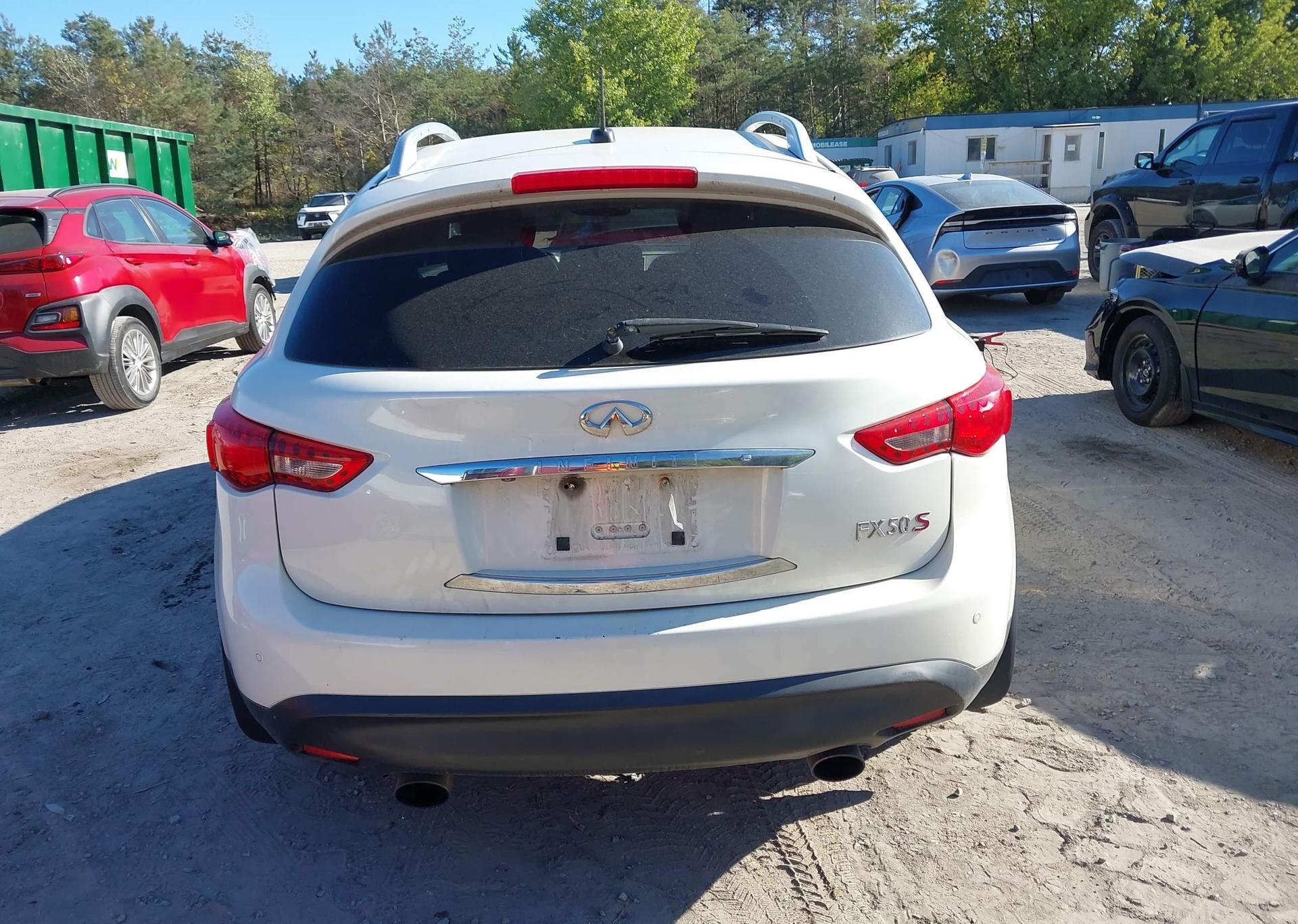 2010 INFINITI FX50