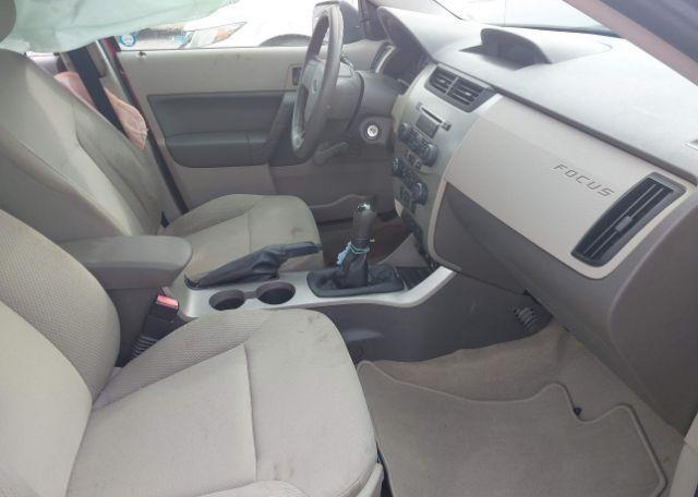 2010 FORD FOCUS S