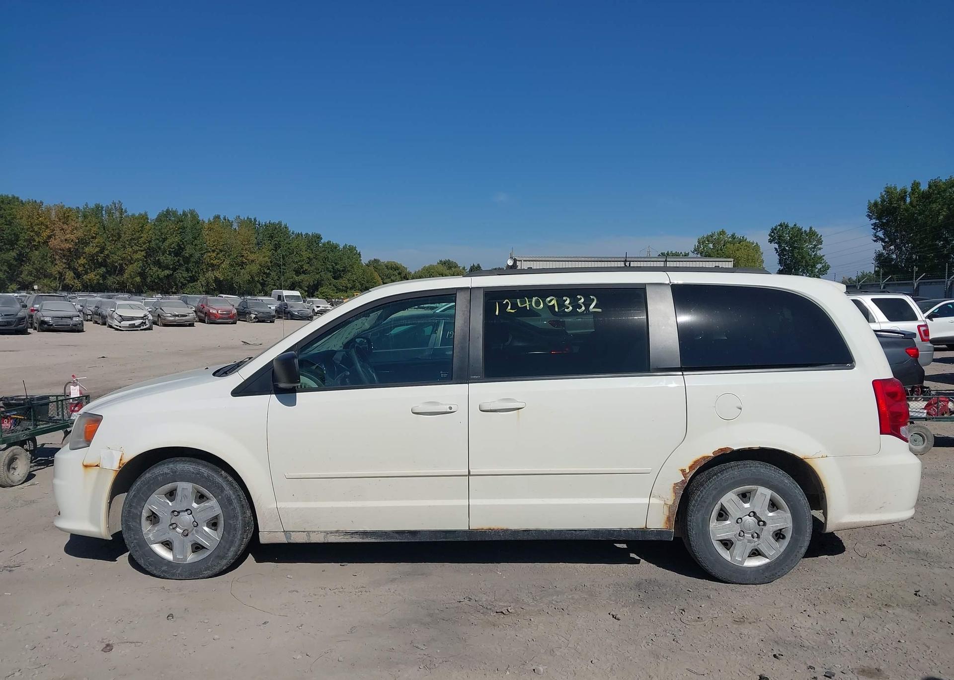 2013 DODGE CARAVAN