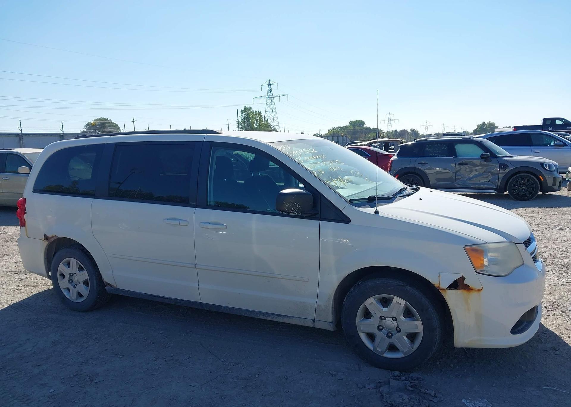2013 DODGE CARAVAN