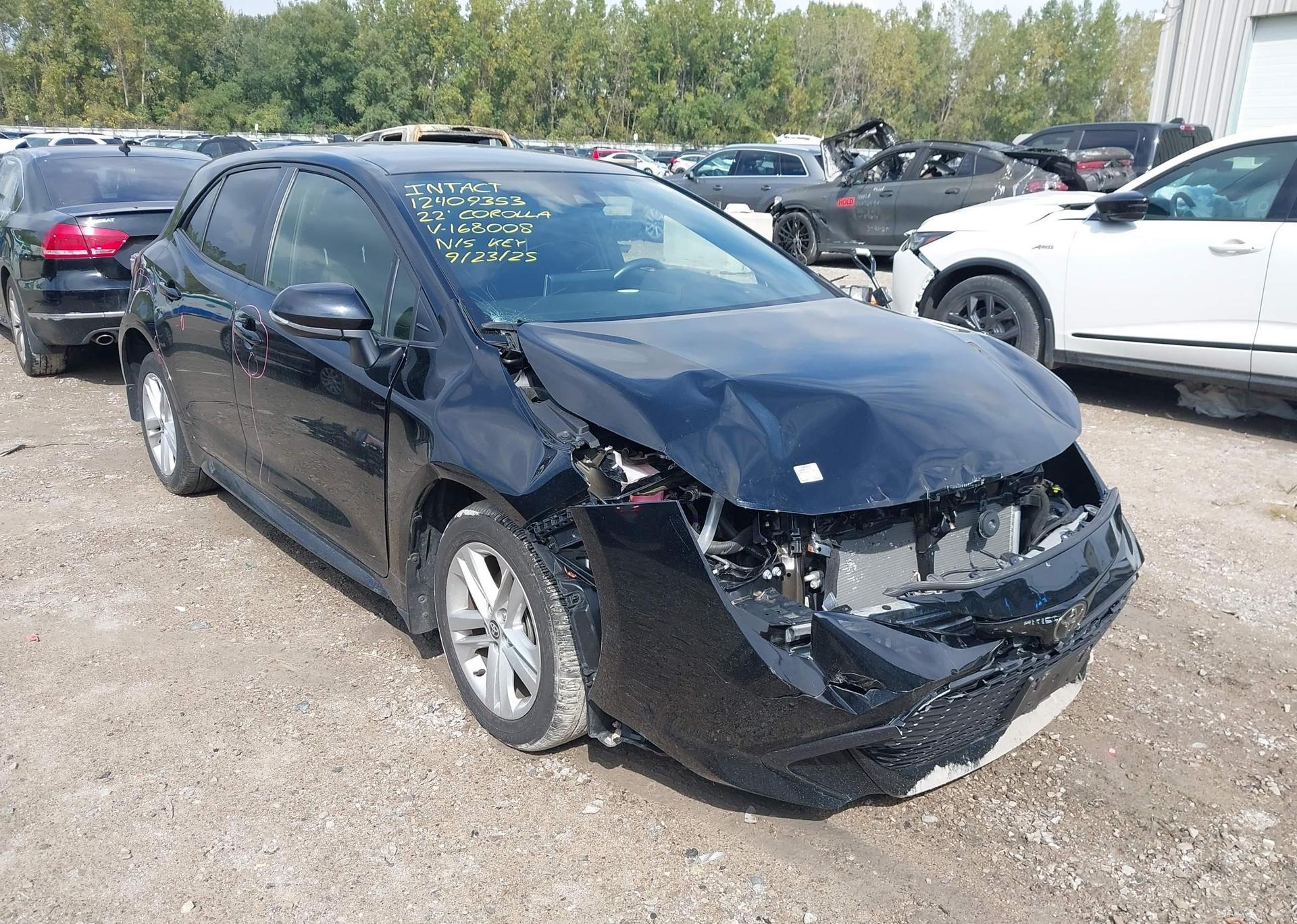 2022 TOYOTA COROLLA