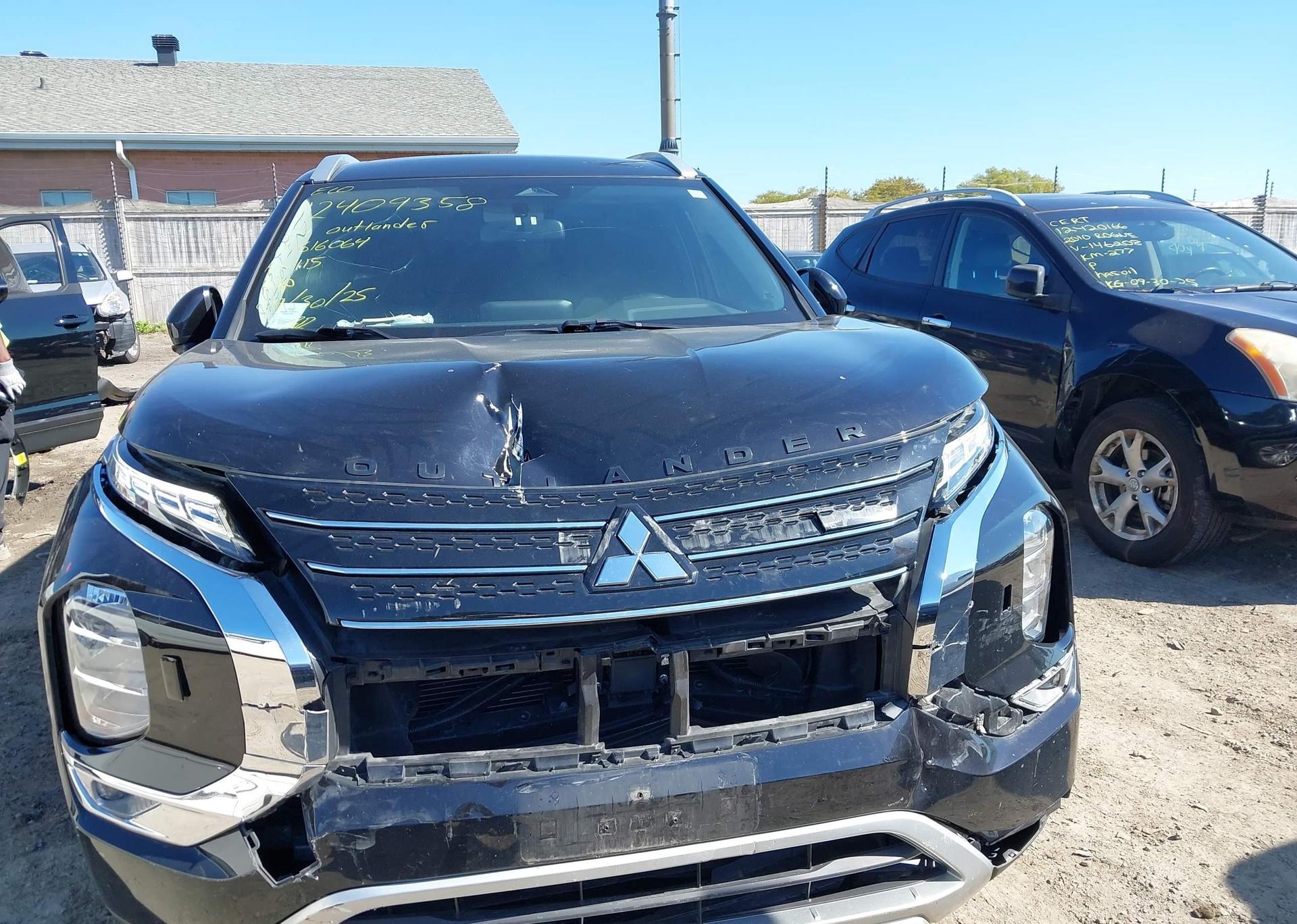 2024 MITSUBISHI outlander