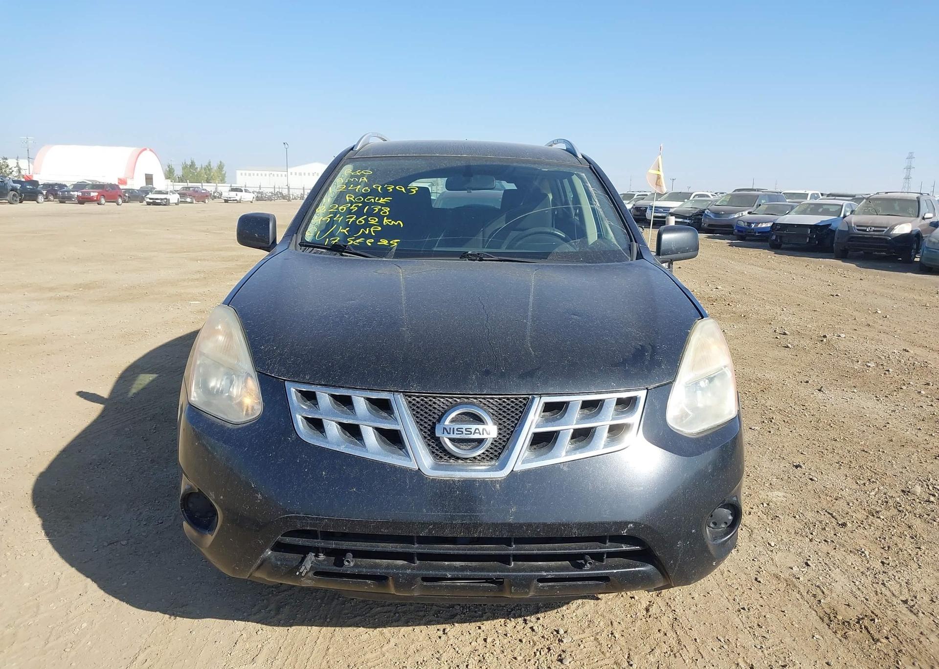 2011 NISSAN ROGUE S
