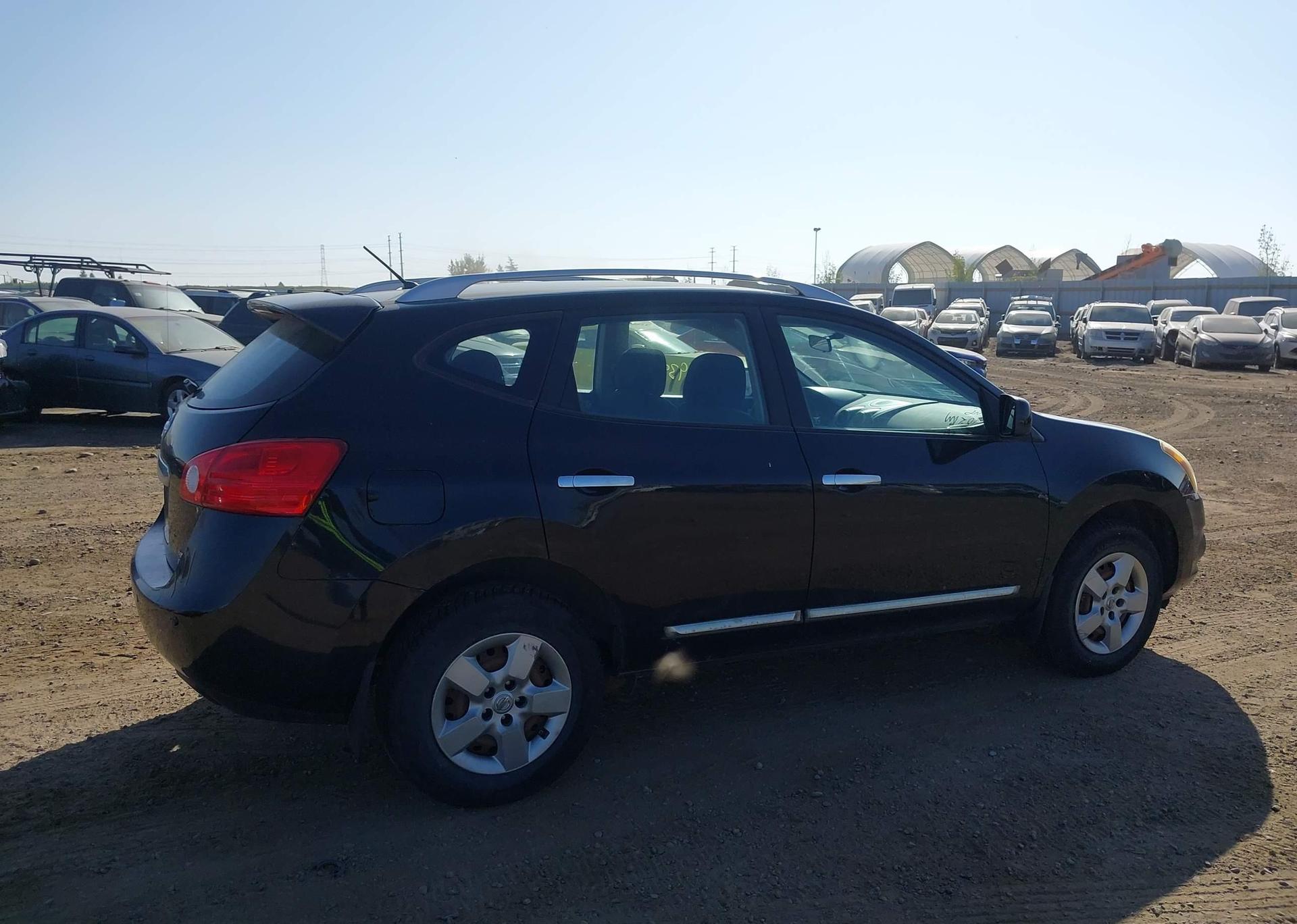 2011 NISSAN ROGUE S
