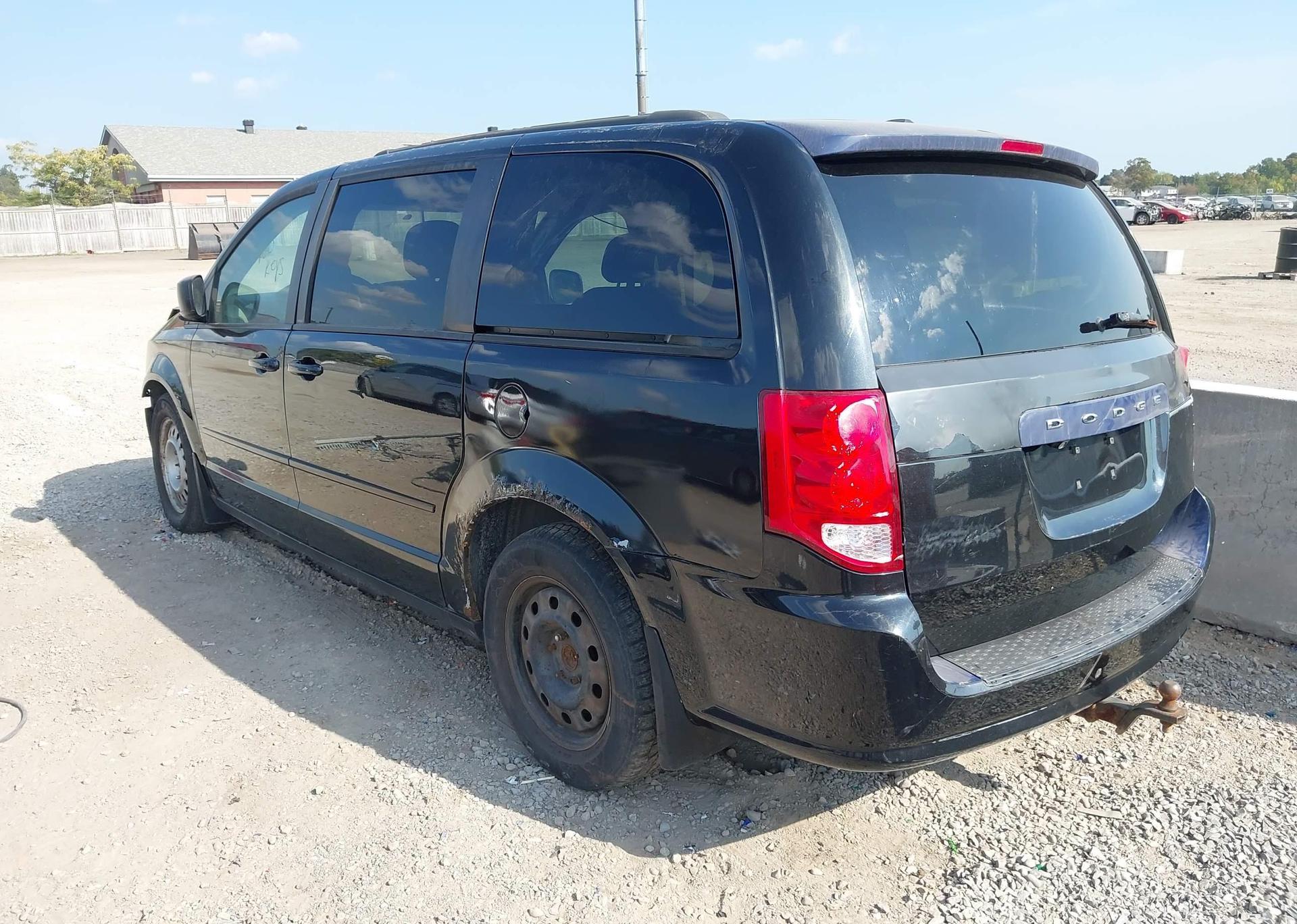 2013 DODGE GRAND CARAVAN SE