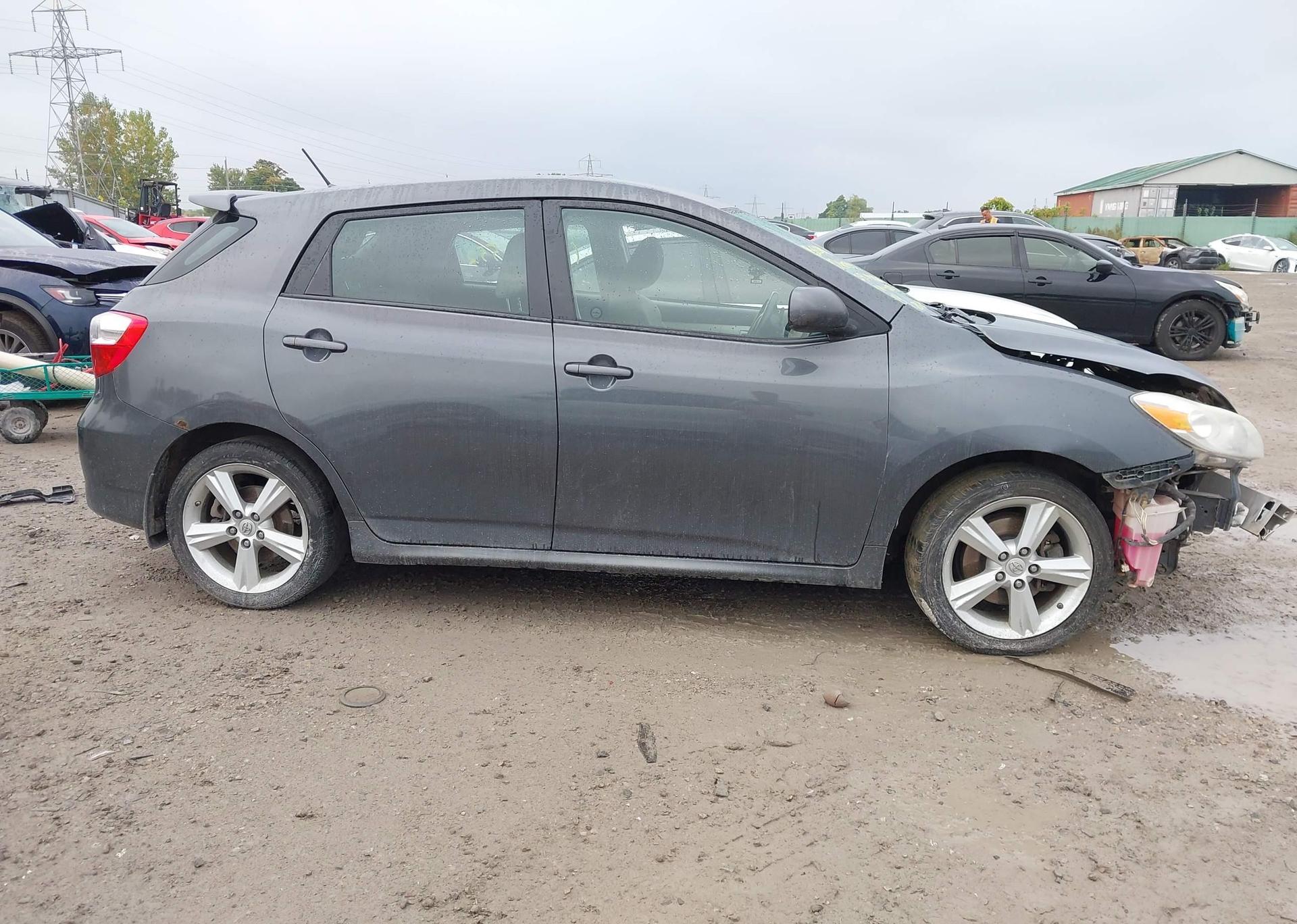2009 TOYOTA Matrix XR