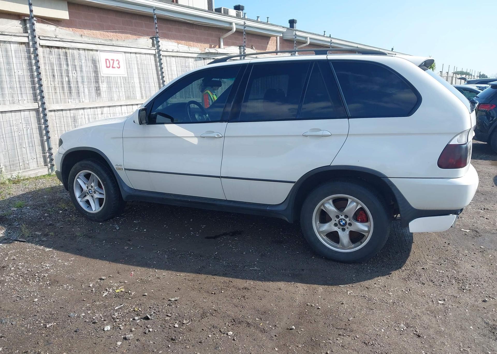 2006 BMW X5 4.4I