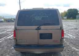 2002 GMC SAFARI SL