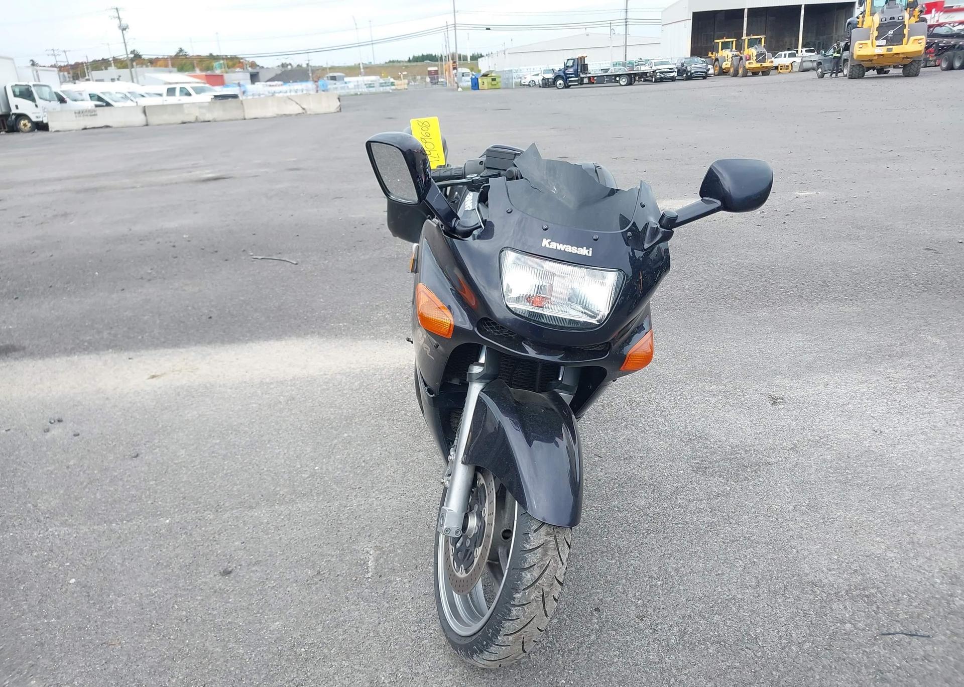 2001 KAWASAKI ZX600 E