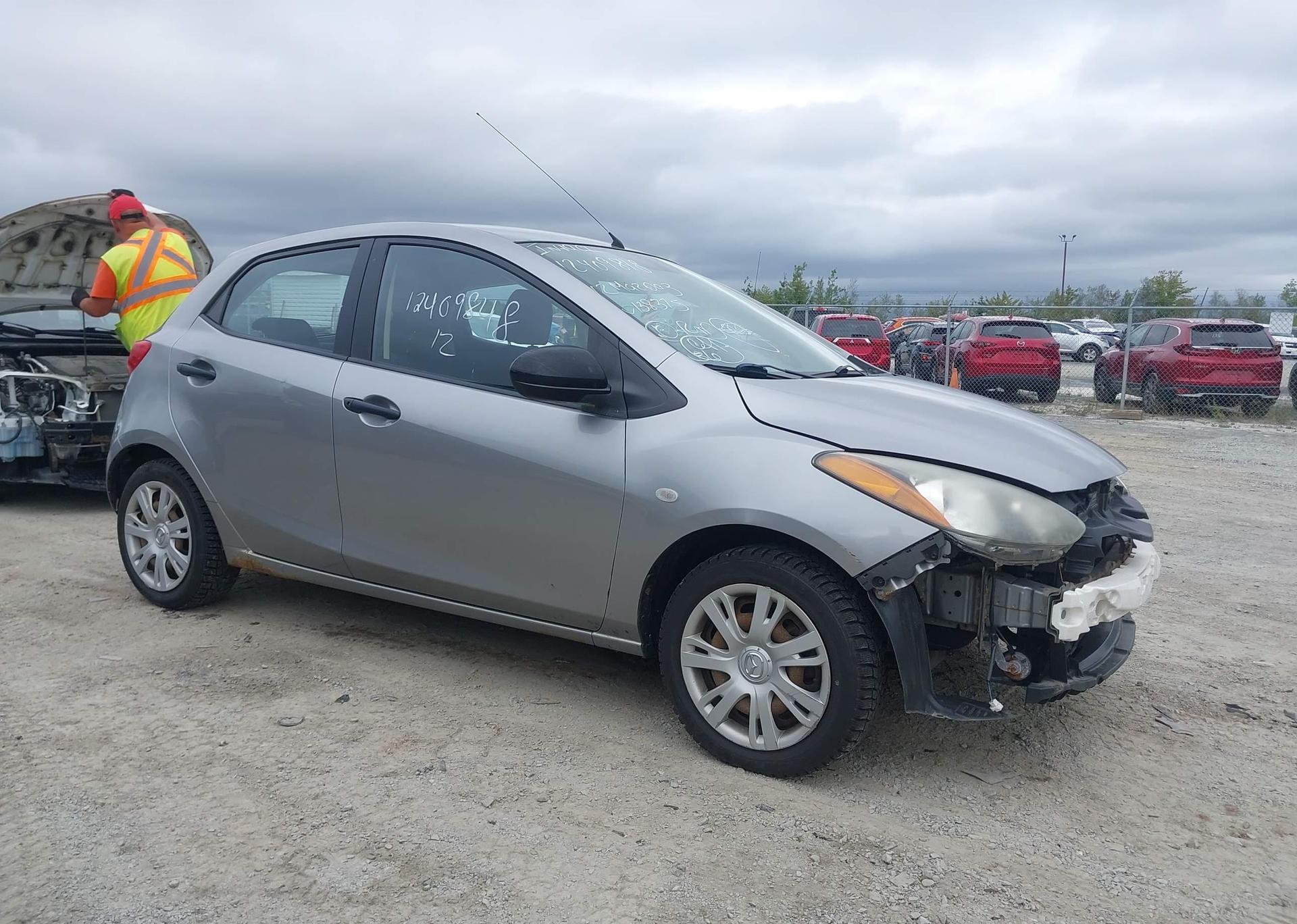 2012 MAZDA MAZDA2 GX