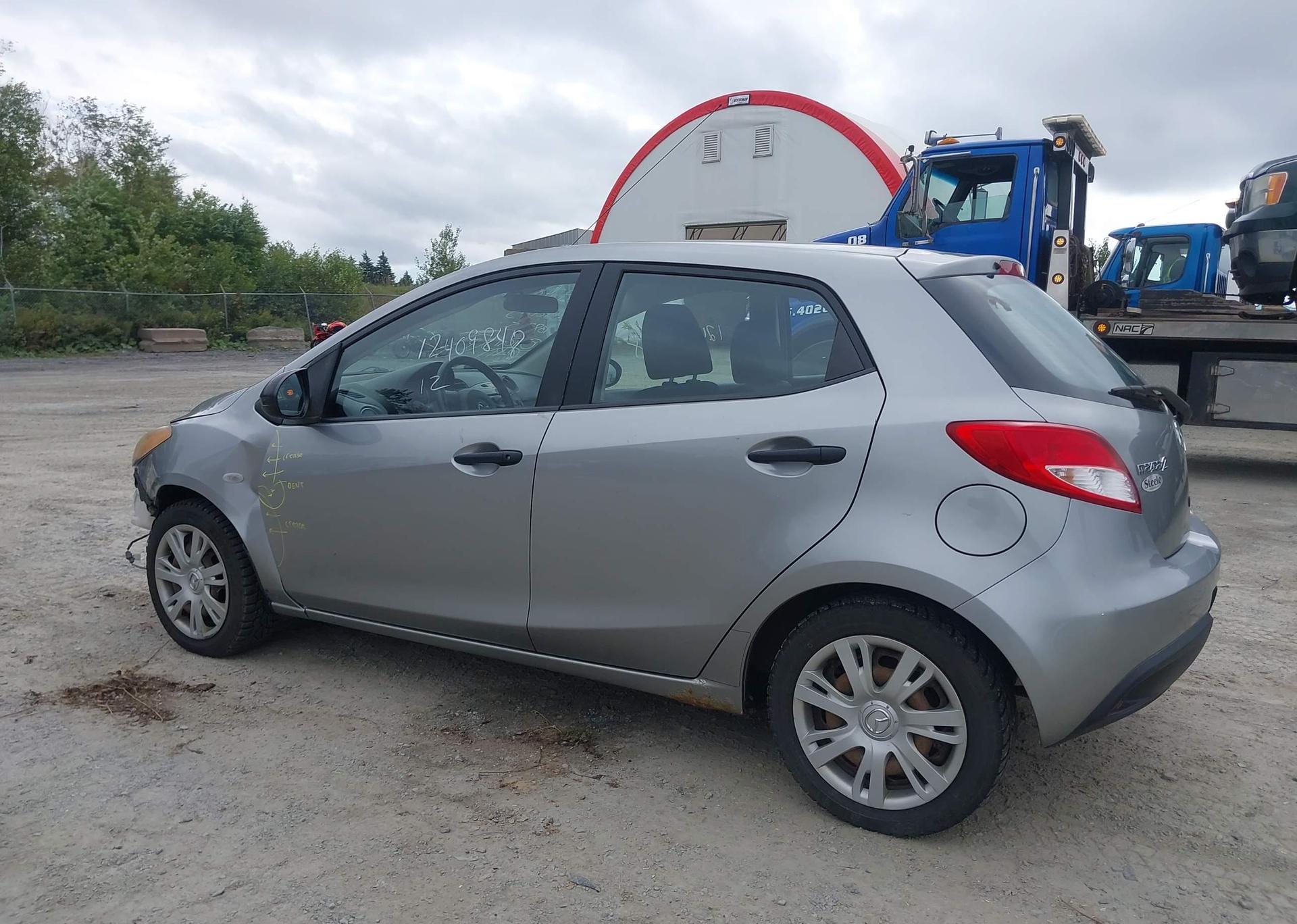 2012 MAZDA MAZDA2 GX