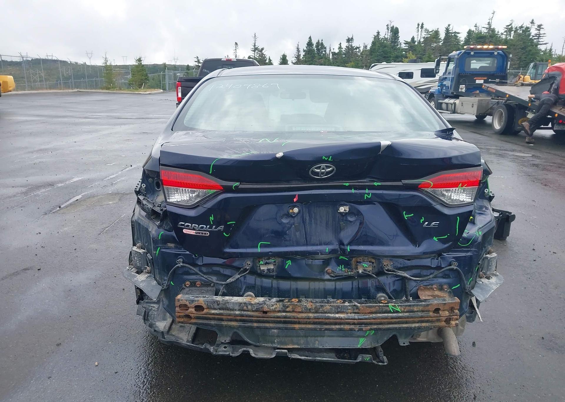 2020 TOYOTA COROLLA LE