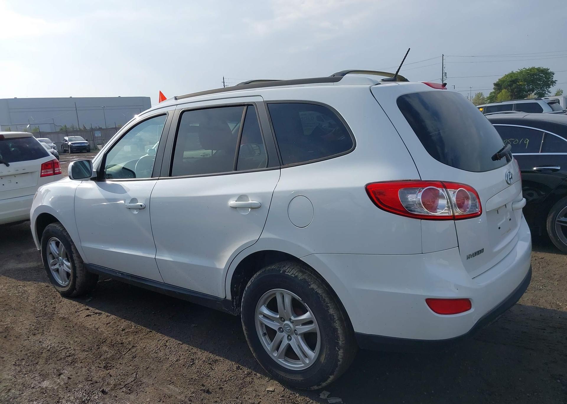 2010 HYUNDAI SANTA FE GLS