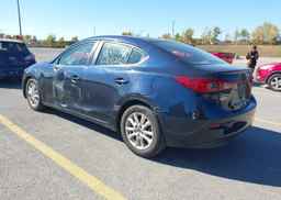 2015 MAZDA MAZDA3