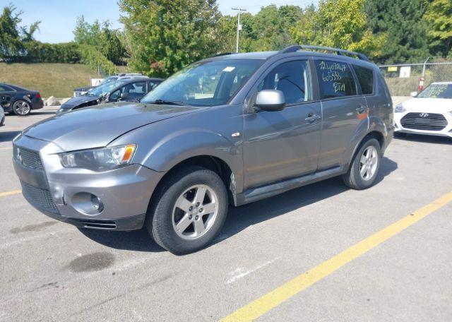 2013 MITSUBISHI OUTLANDER ES