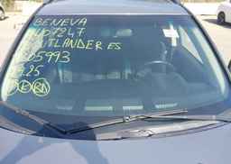 2013 MITSUBISHI OUTLANDER ES
