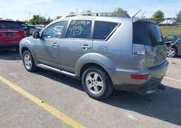 2013 MITSUBISHI OUTLANDER ES