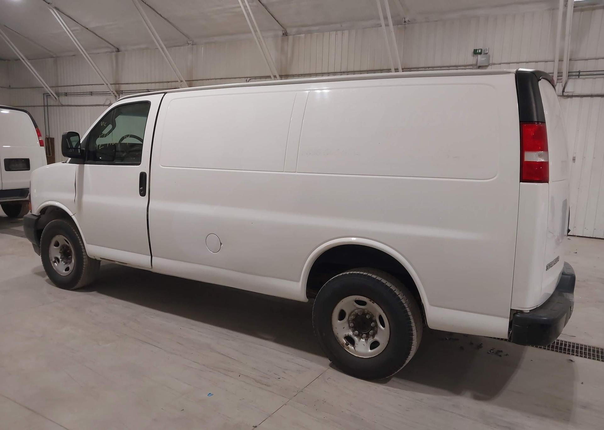 2019 GMC SAVANA G2500