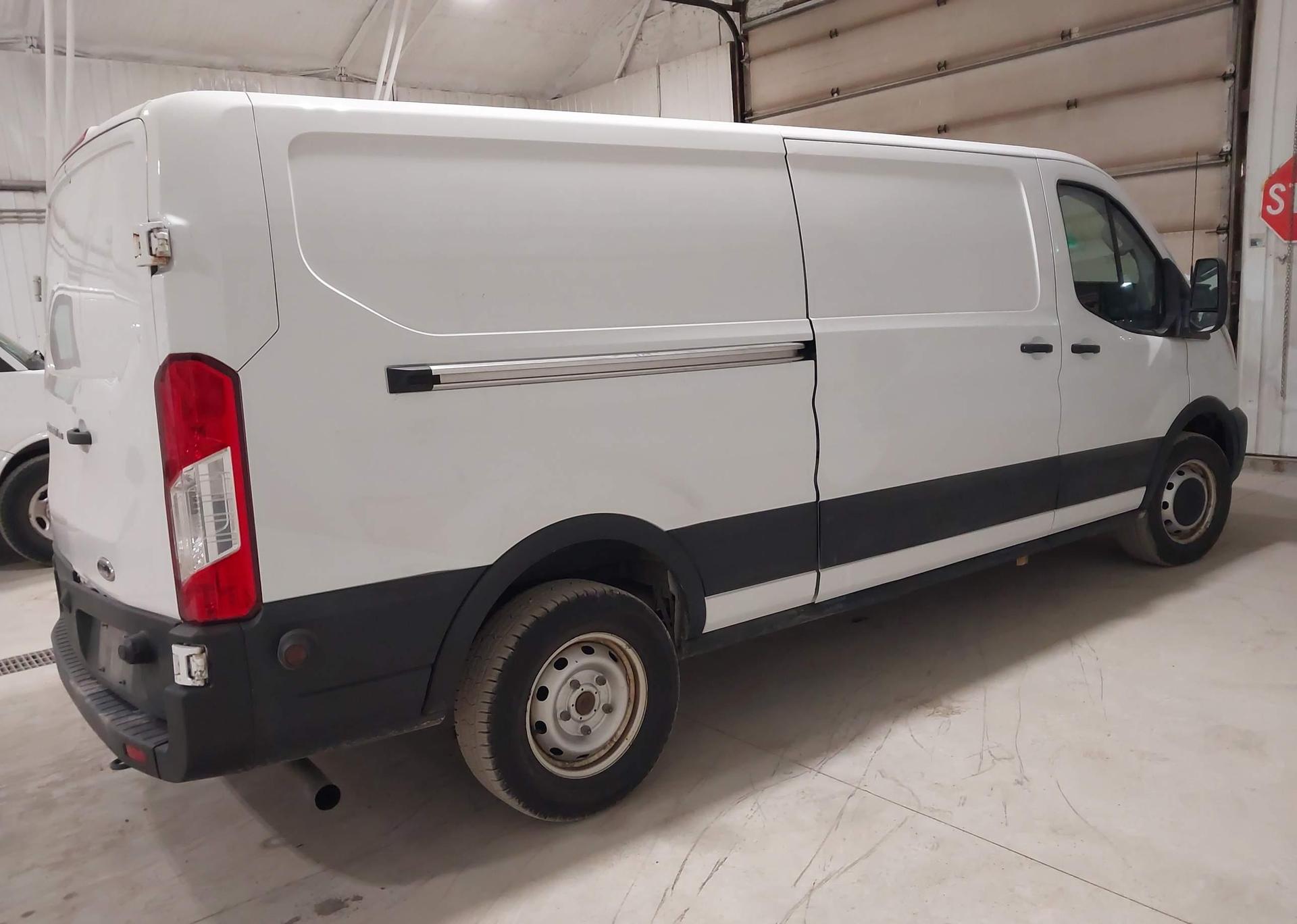 2020 FORD TRANSIT T-150