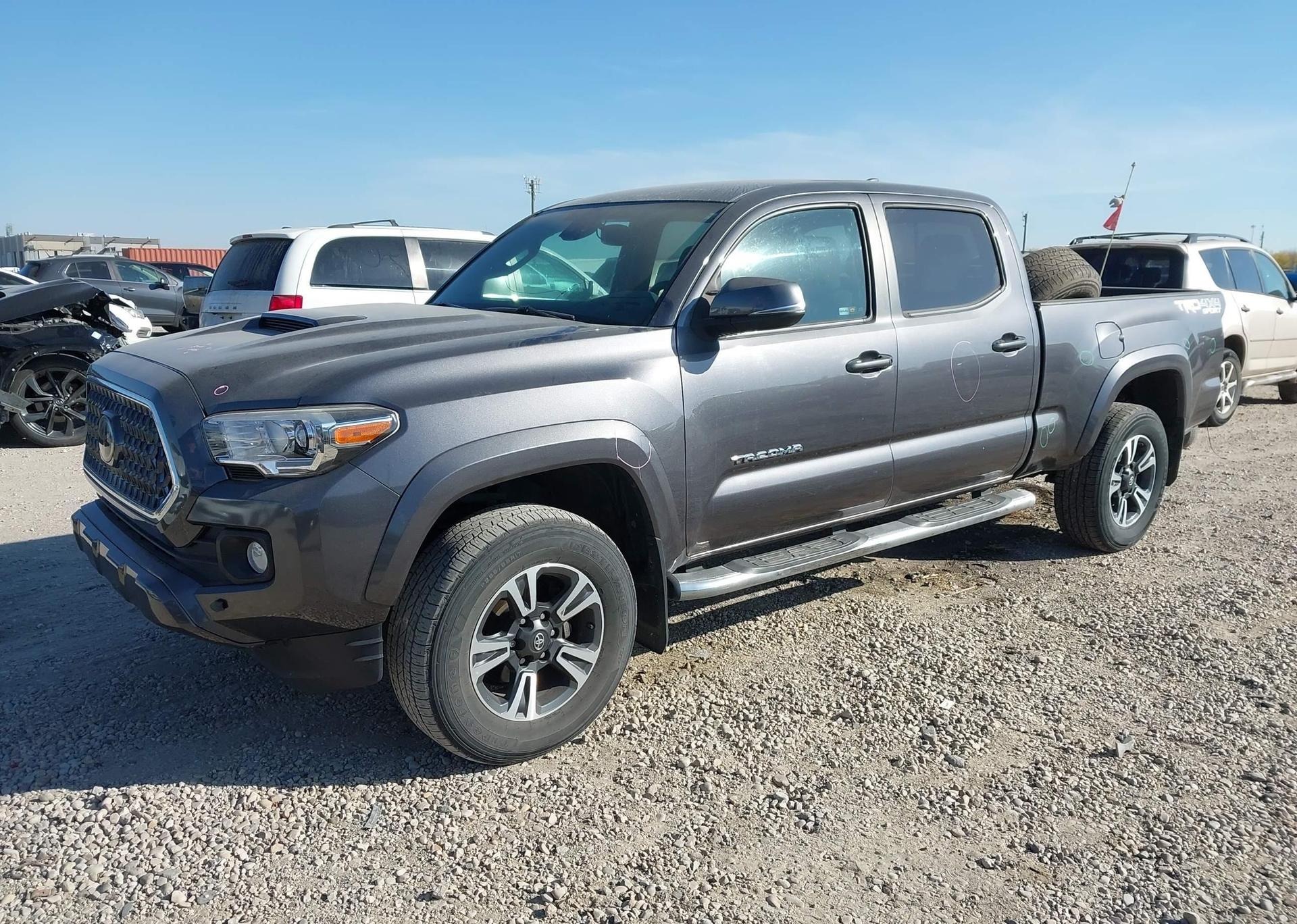2018 TOYOTA TACOMA DBL CAB