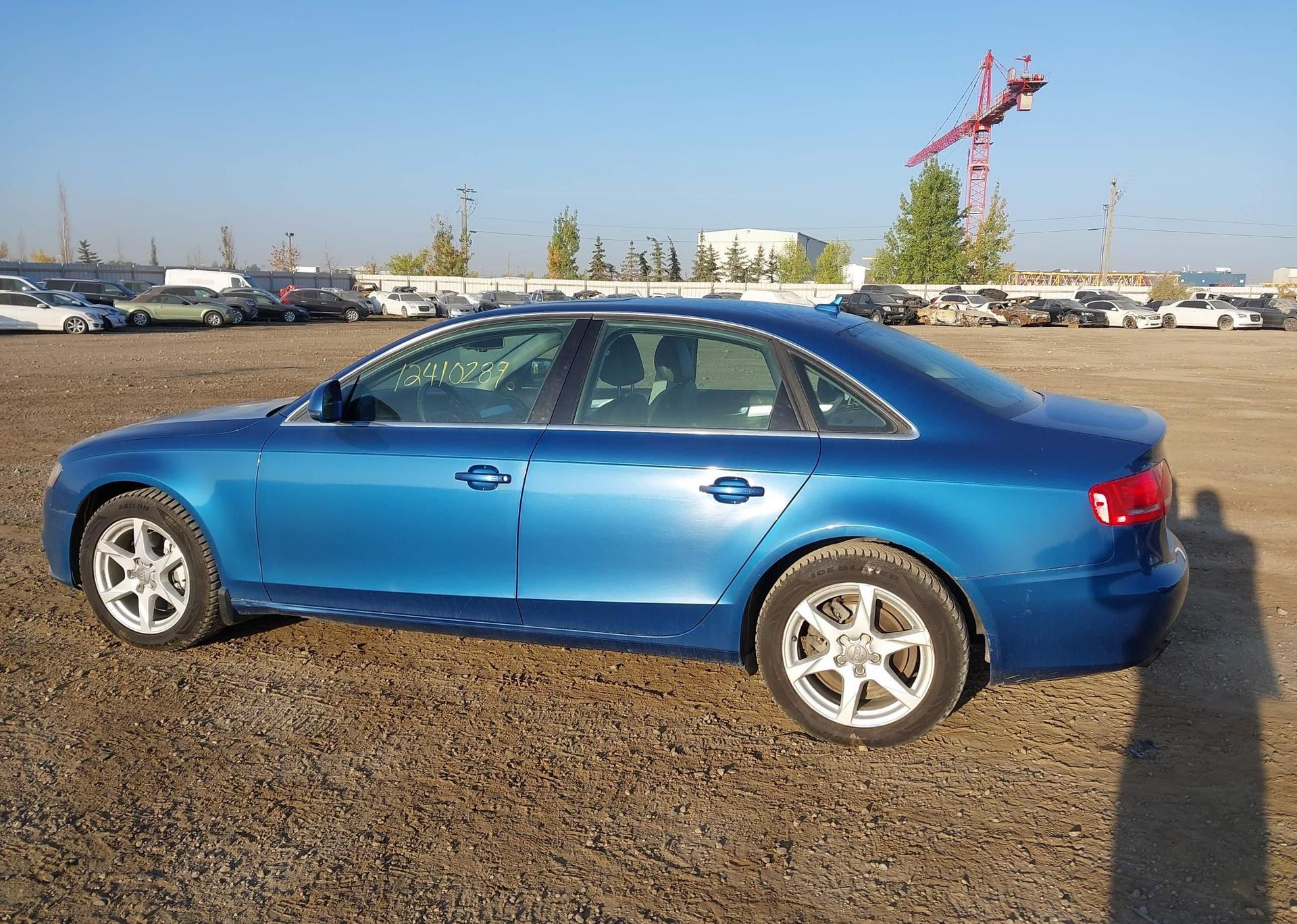 2009 AUDI A4 2.0T STANDARD
